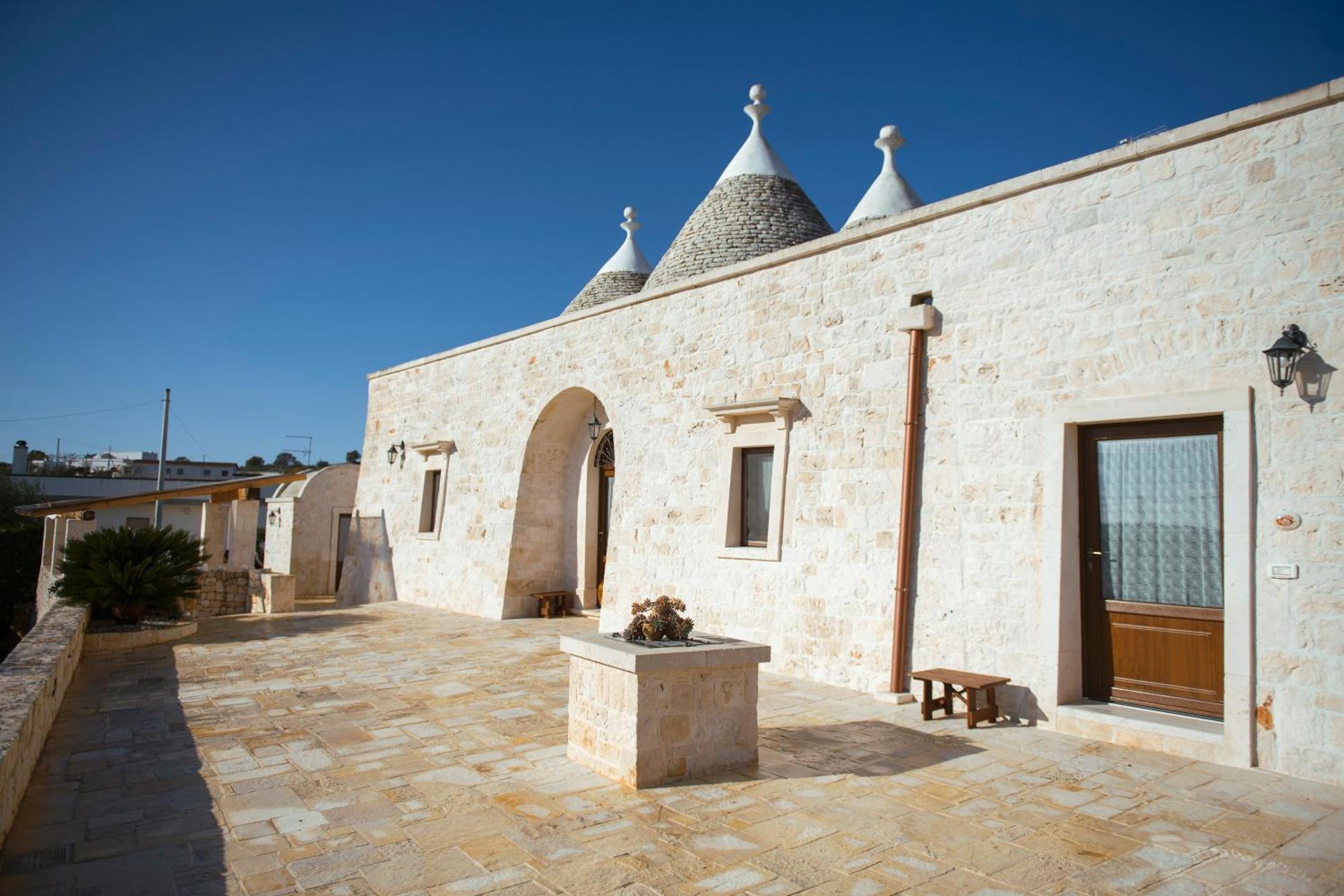 ألبيروبيللو Trulli Magravi - Apparthotel المظهر الخارجي الصورة